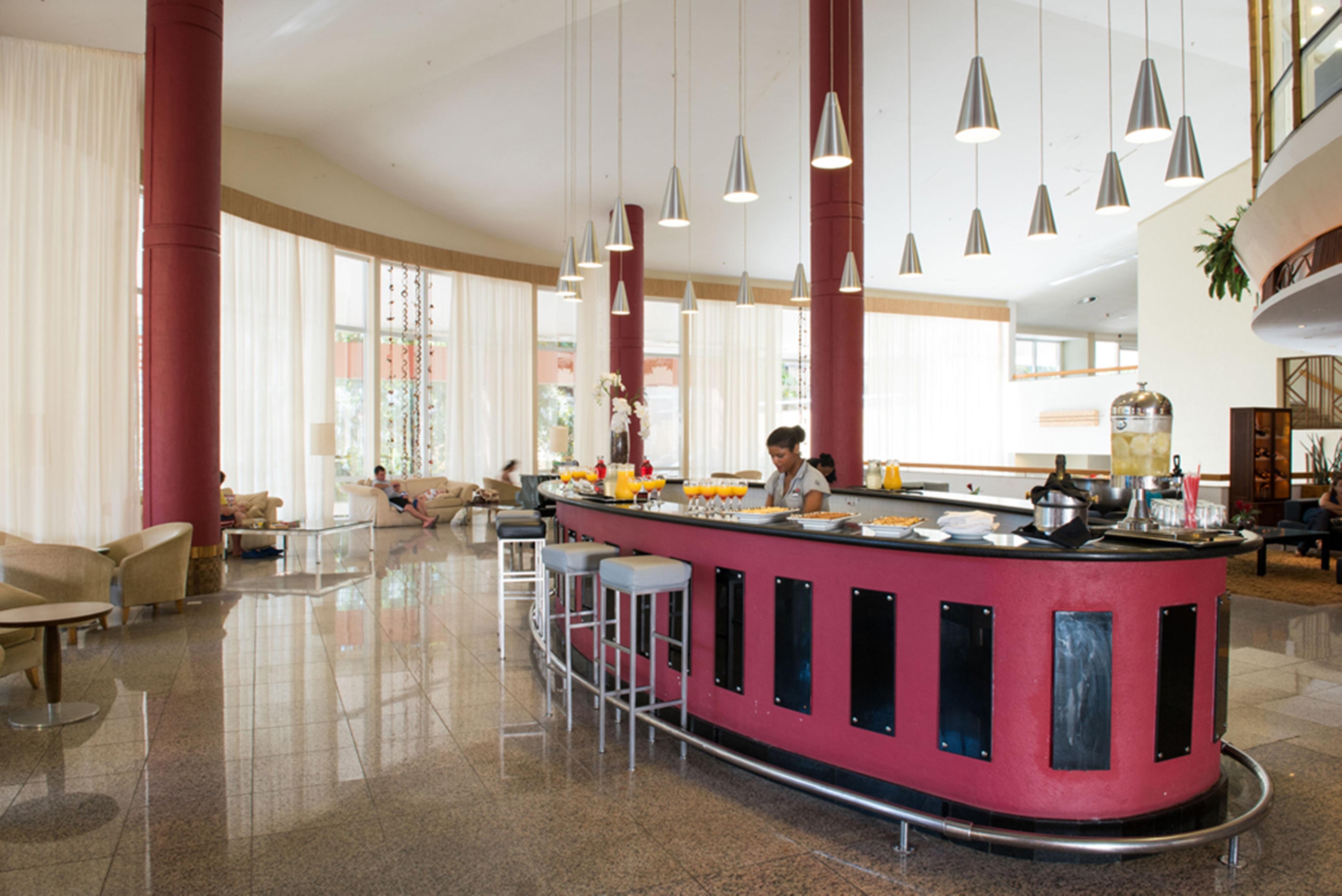 Vila Gale Eco Resort Angra アングラドスレイス エクステリア 写真 The lobby of the hotel