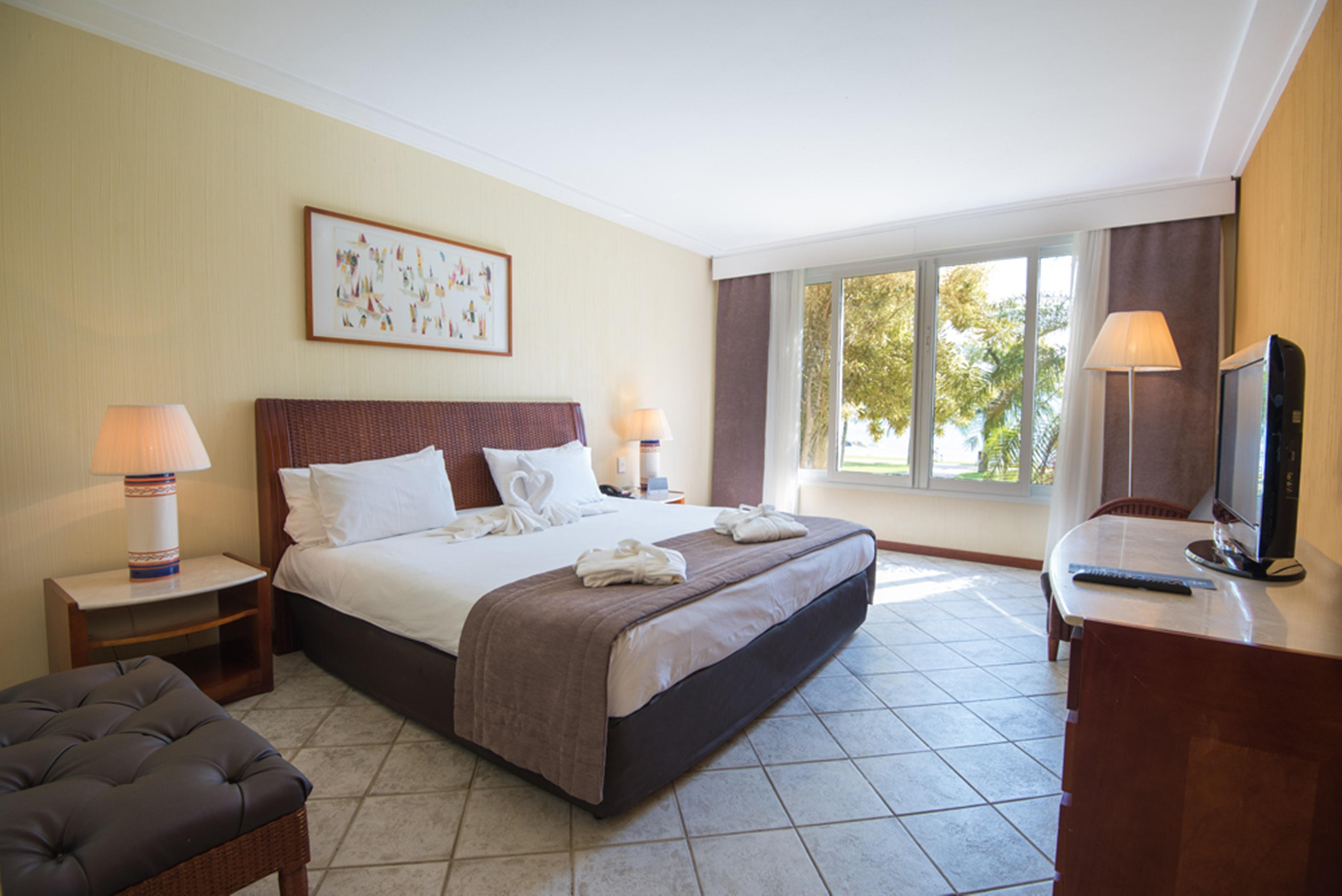 Vila Gale Eco Resort Angra アングラドスレイス エクステリア 写真 A room at the hotel